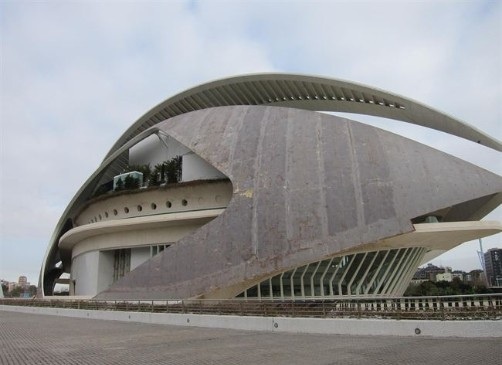 Grisolía propone que CACSA pida «opinión popular» sobre la cubierta del Palau de les Arts