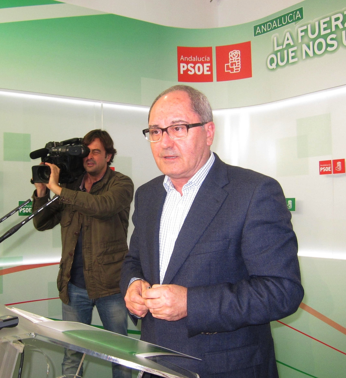 PSOE-A replica a PP-A que Díaz «no confronta, sino que defiende» los intereses de Andalucía