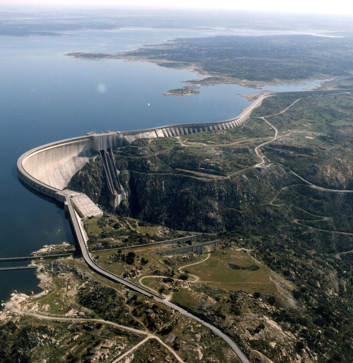 La CHD trabaja por el aprovechamiento de la energía hidráulica en la presa de Irueña (Salamanca) y otras más pequeñas