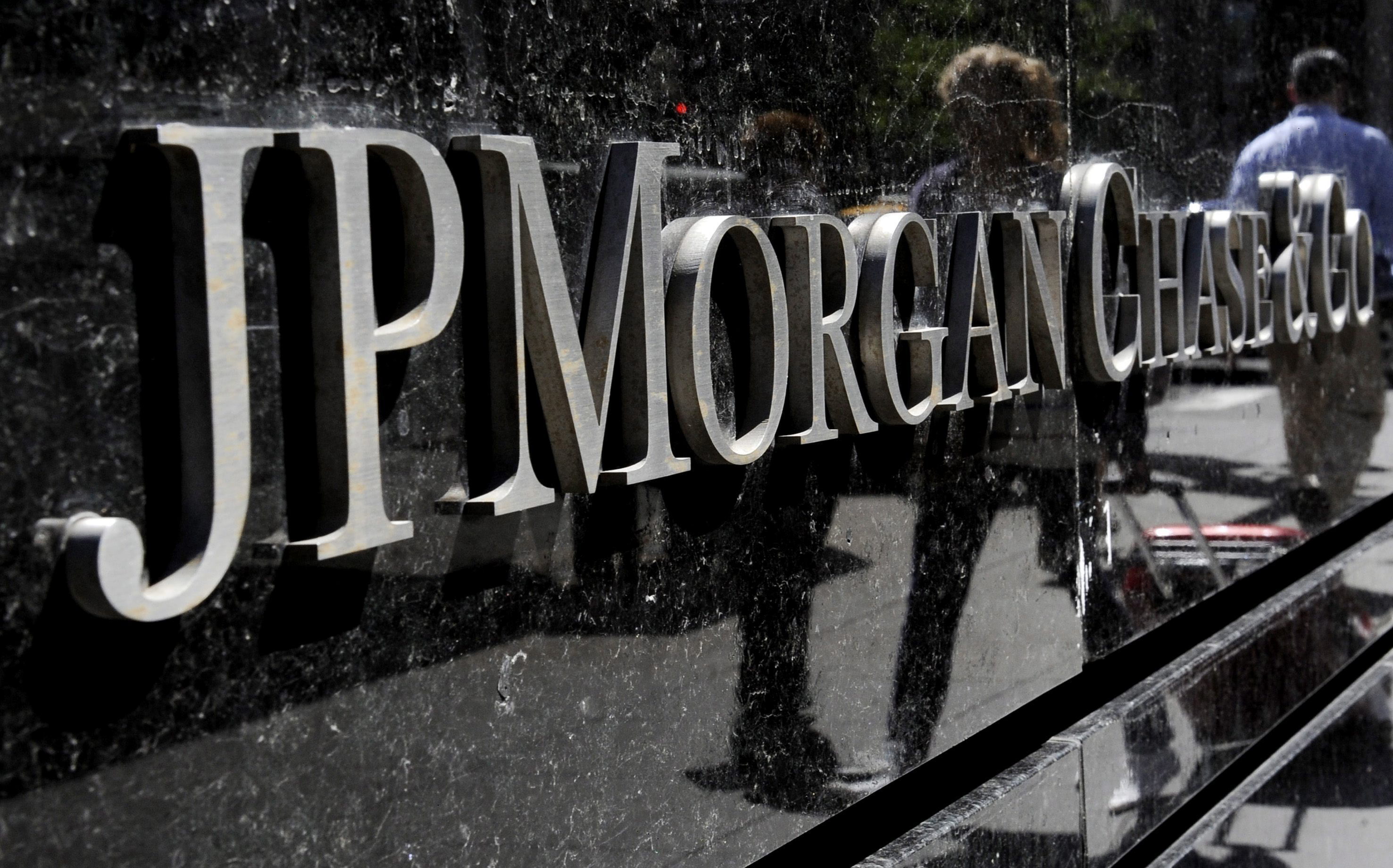 El copresidente de la división de inversiones de JPMorgan abandona el banco