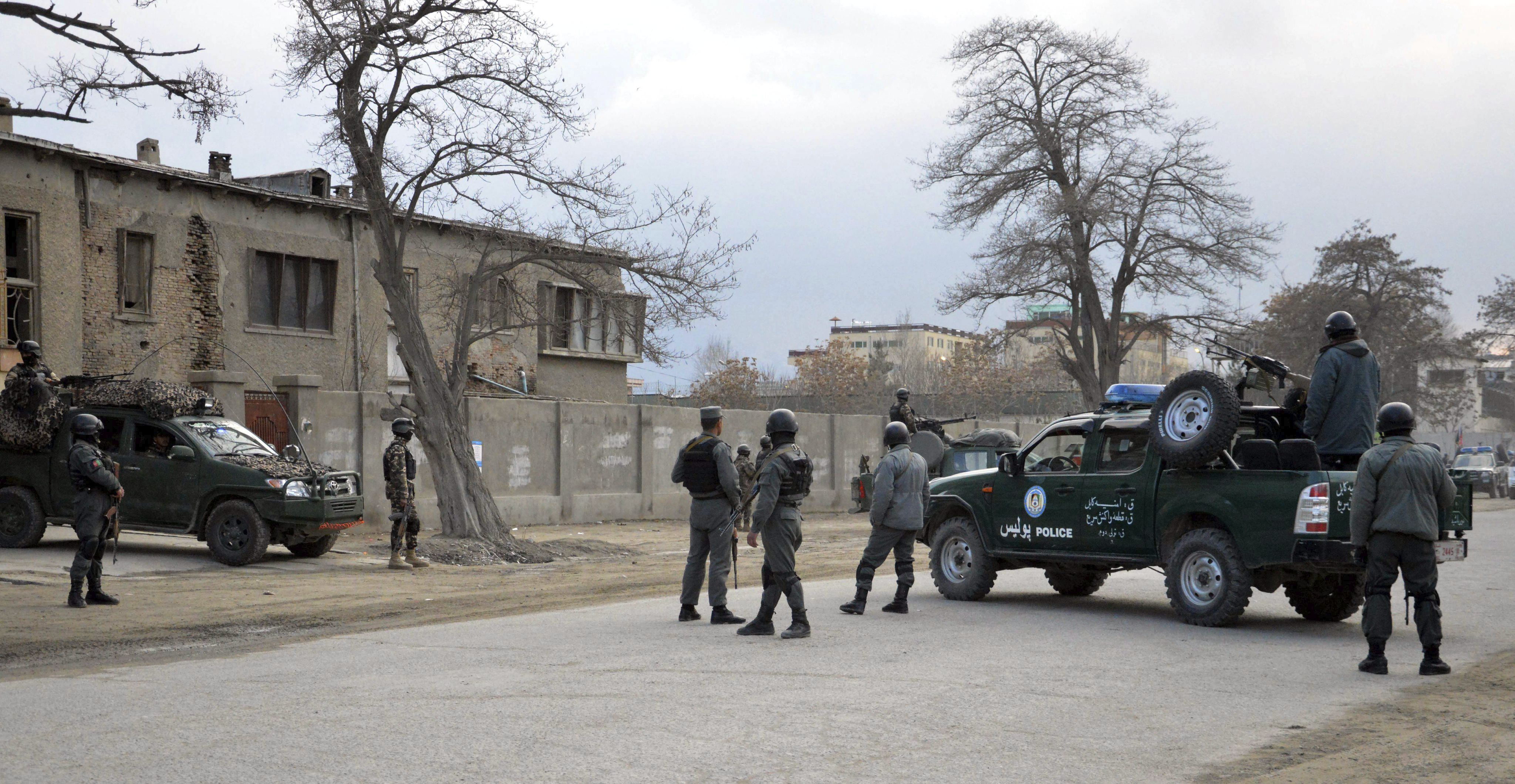 Al menos 7 muertos en un ataque suicida contra el Ministerio de Interior en Kabul