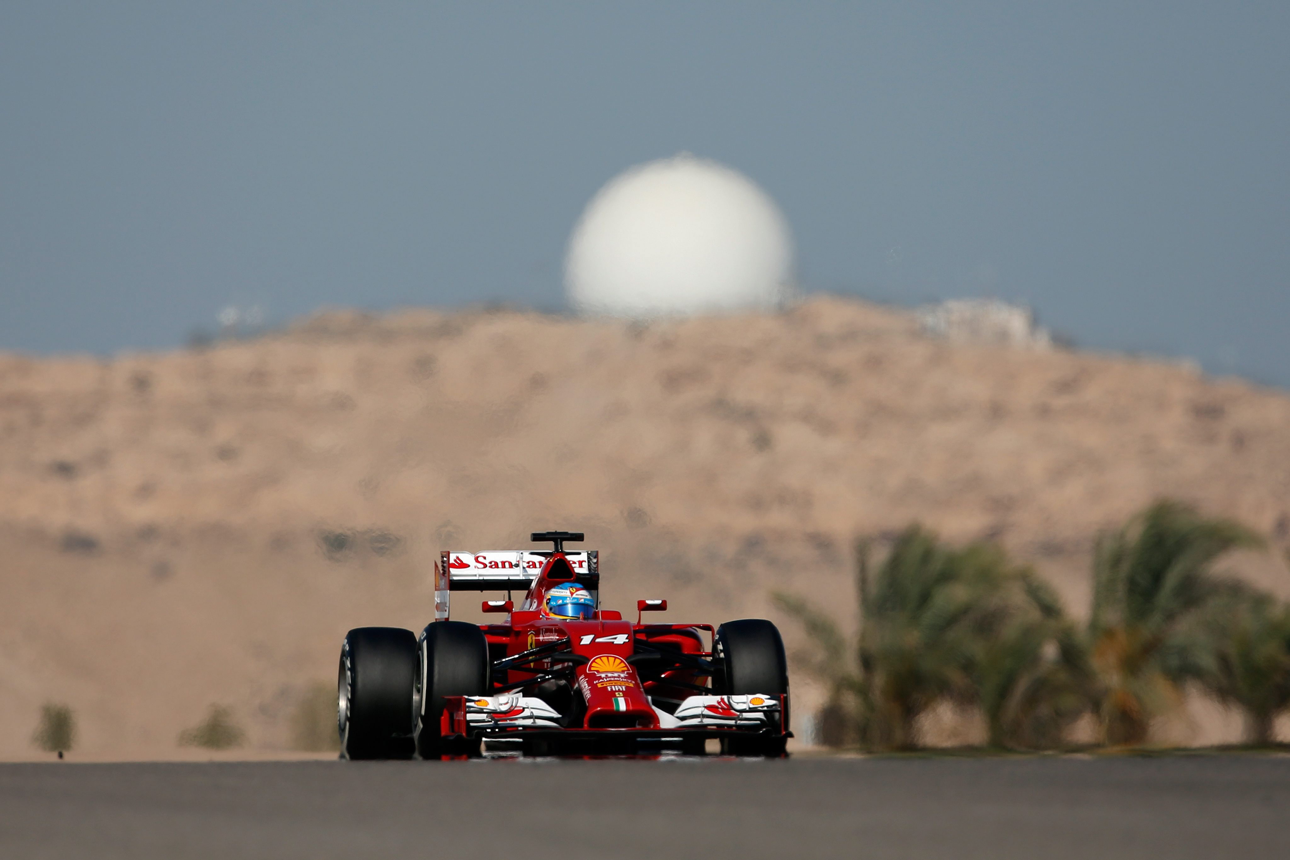 El Ferrari de Fernando Alonso no anda , vuelven los problemas