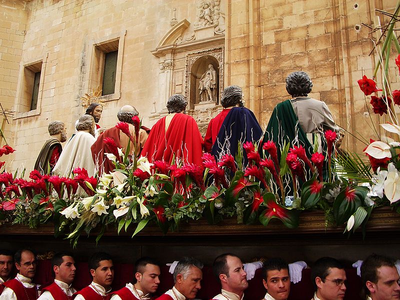 Horarios e Itinerarios de las procesiones de Alicante en Semana Santa 2014