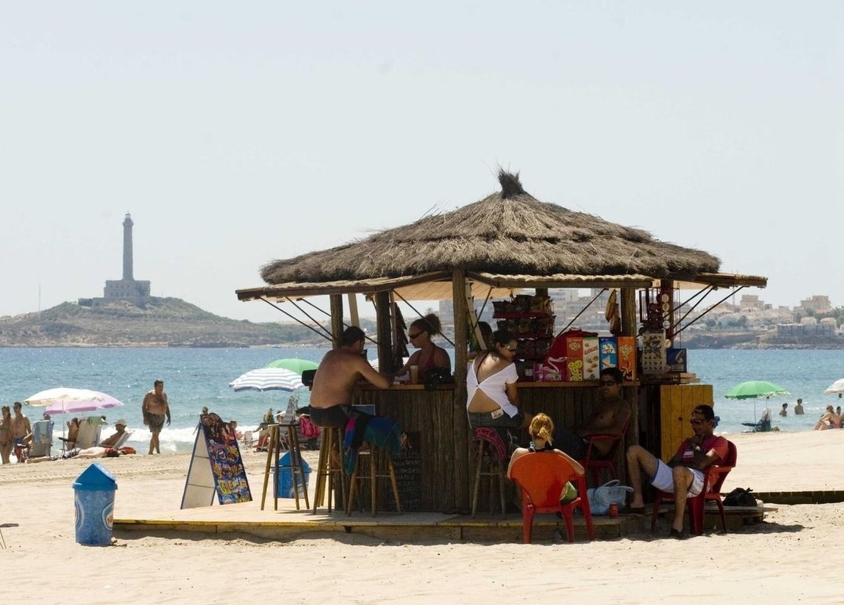España continúa el camino para superar su récord de turistas en 2013