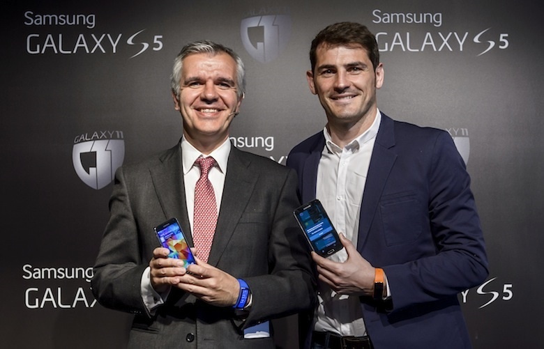 Casillas apadrina la presentación en España de los nuevos Galaxy S5 y Gear 2 y Gear Fit de Samsung
