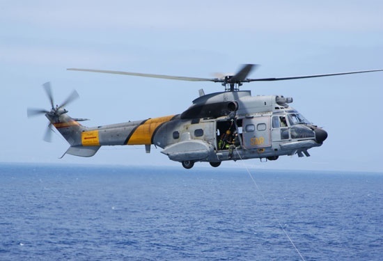 El buque hidrográfico de la Armada »Malaspina» se incorpora a la búsqueda del helicóptero siniestrado en Canarias