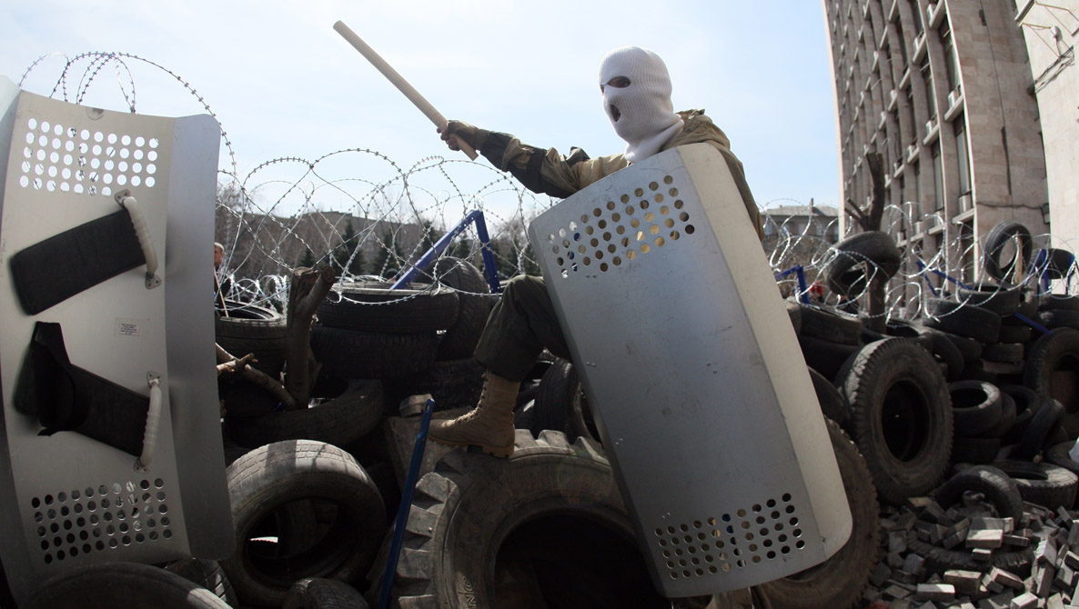 Los prorrusos toman el Ayuntamiento de Mariúpol, en el sureste de Ucrania