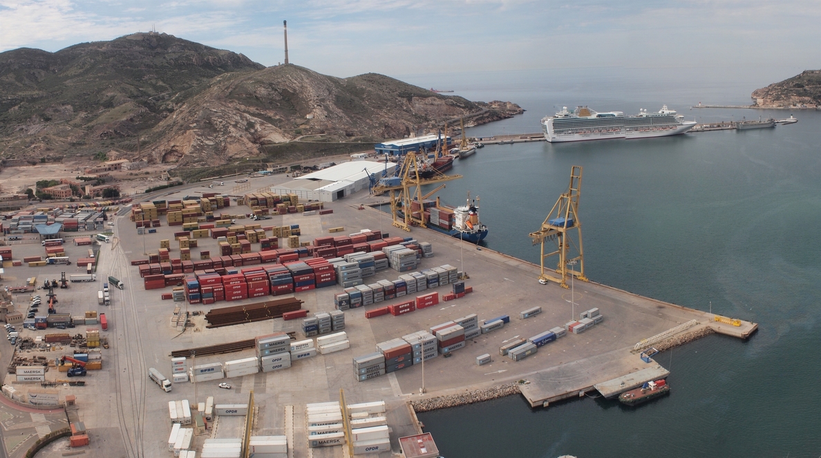 El puerto de Cartagena mueve en el primer trimestre del año 7,2 millones de toneladas, el quinto mayor porcentaje