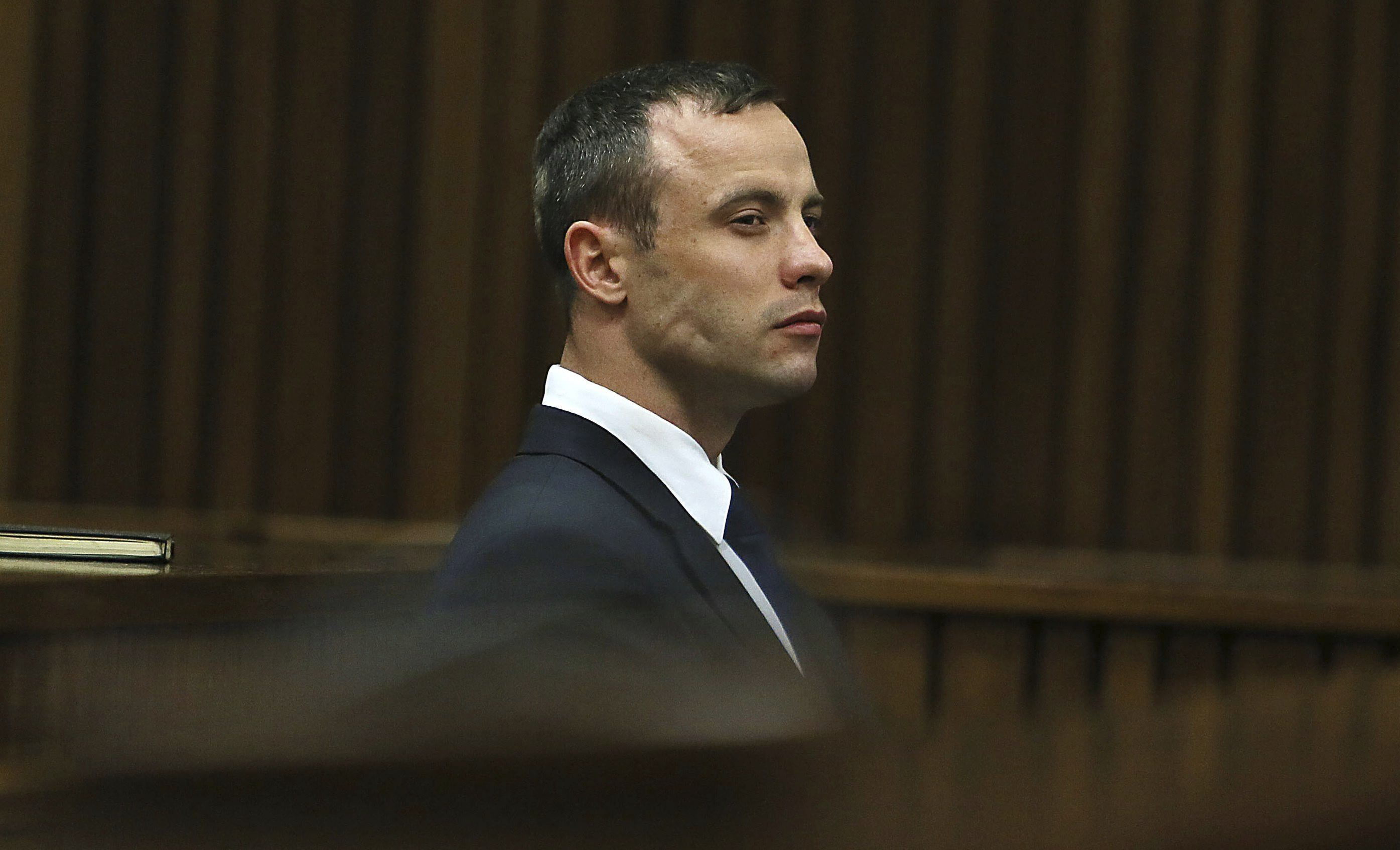 El juicio a Pistorius se aplaza hasta el 5 de mayo