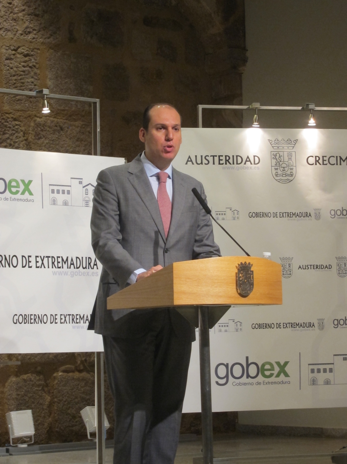 Junta de Extremadura dice que para anular la nota de Mejuto el SES se ha basado en «elementos probatorios indiciarios»