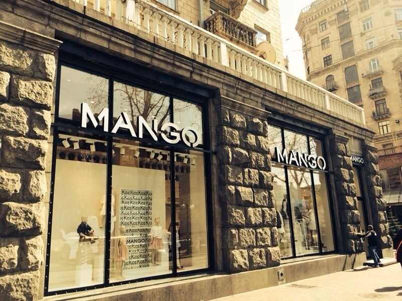 Mango no teme la crisis de Ucrania y abre una megatienda en la capital
