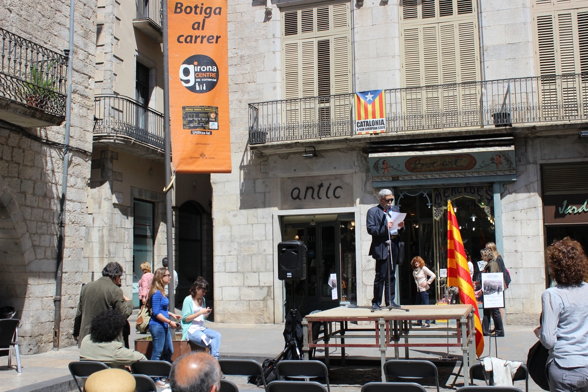 Girona y Palafrugell recuerdan las figuras de Joan Vinyoli y Josep Pla