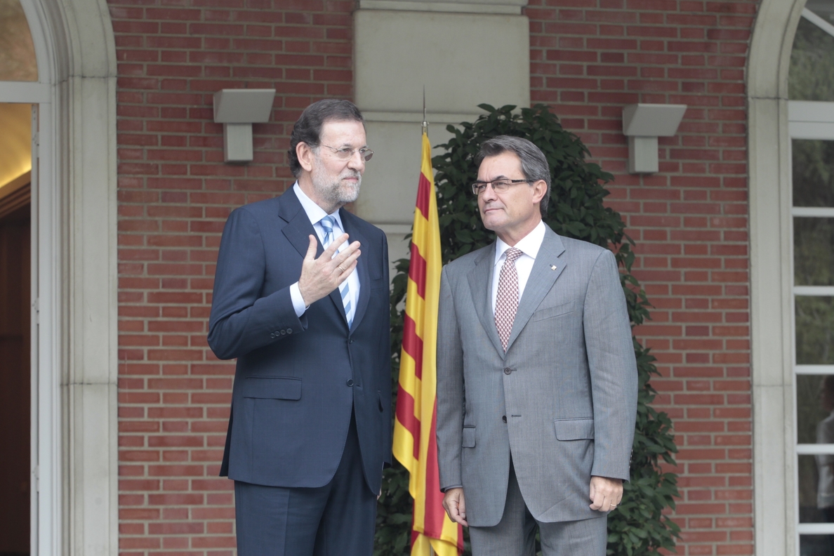 Rajoy y Mas acuden hoy al mismo acto en Barcelona pero no se verán