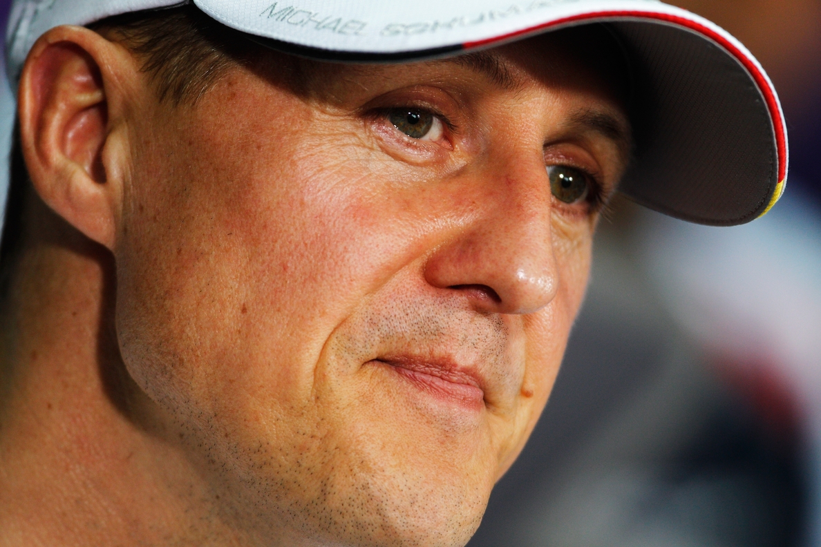 Michael Schumacher despierta del coma y reconoce a su esposa