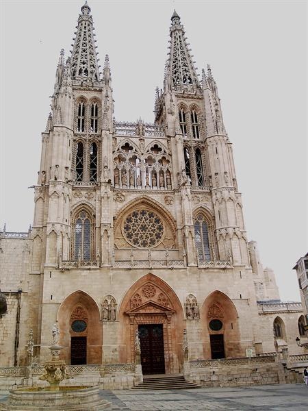 Icomos informa favorablemente sobre el proyecto de ampliación del Patrimonio de la Humanidad de la Catedral de Burgos
