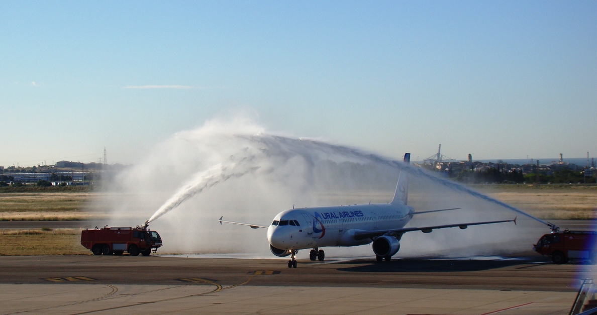 El Aeropuerto de Reus (Tarragona) recibe el primer vuelo ruso del verano