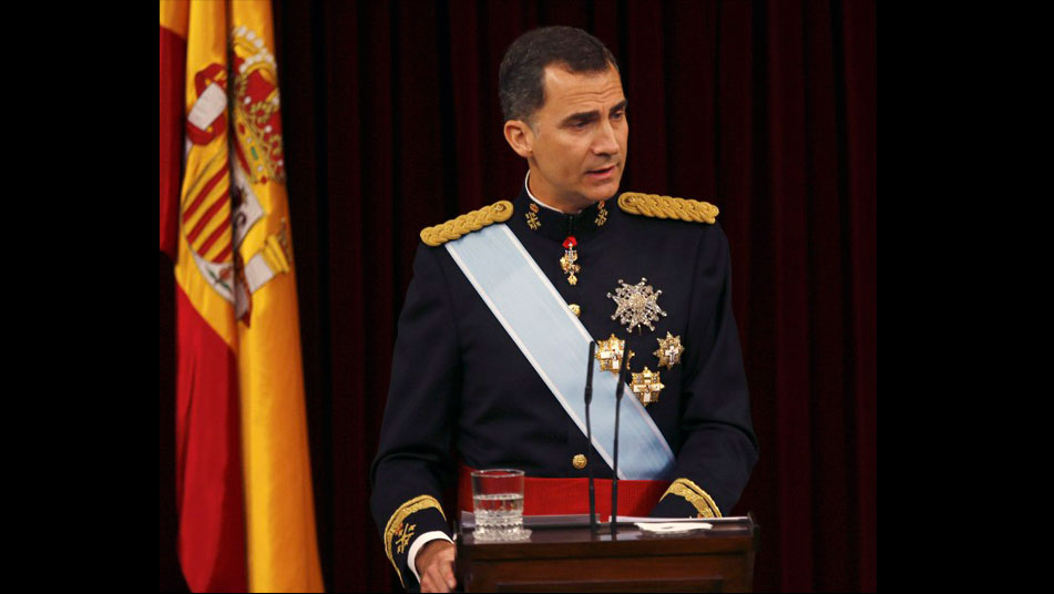 Felipe VI apela a la unidad y a la diversidad de España en su primer discurso