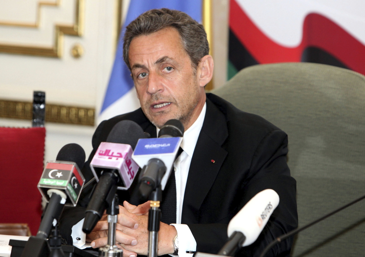 Interrogan al expresidente  Nicolas Sarkorzy por presunto tráfico de influencias