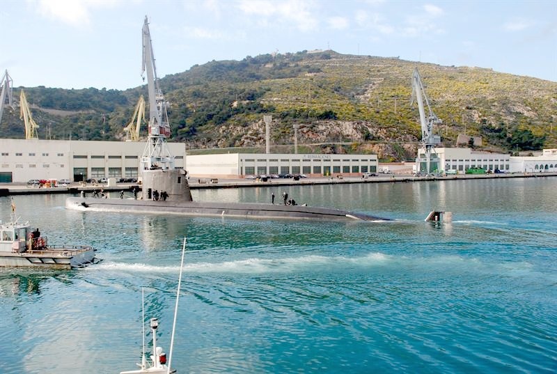 El Gobierno autoriza la cuarta gran carena del submarino »Tramontana» por casi 43 millones de euros