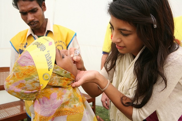 Volver a introducir la vacuna inyectada podría ayudar a erradicar la polio