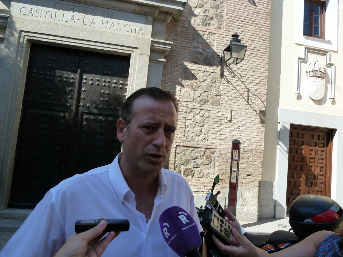 IU quiere que el Ayuntamiento de Toledo pida la devolución del edificio de las Cortes y lo destine a albergue u hotel