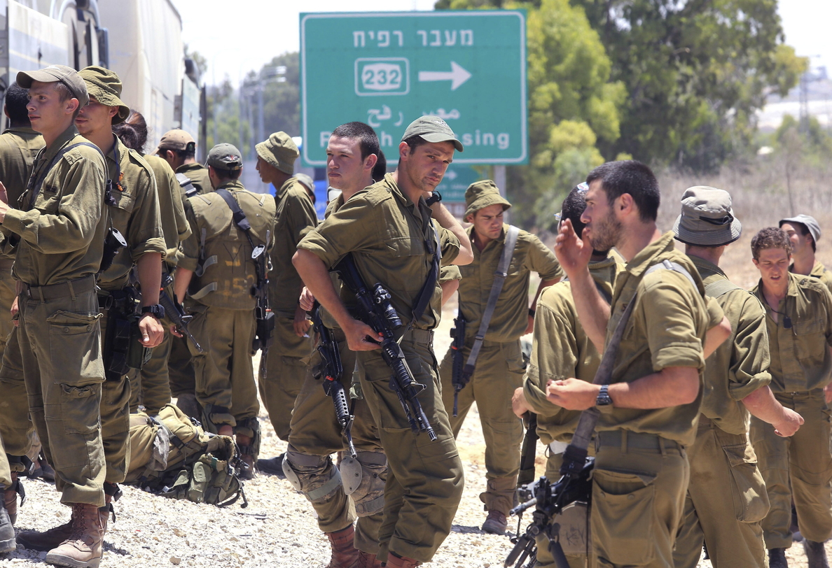Al menos 13 soldados israelíes muertos en combates en Shahaiya
