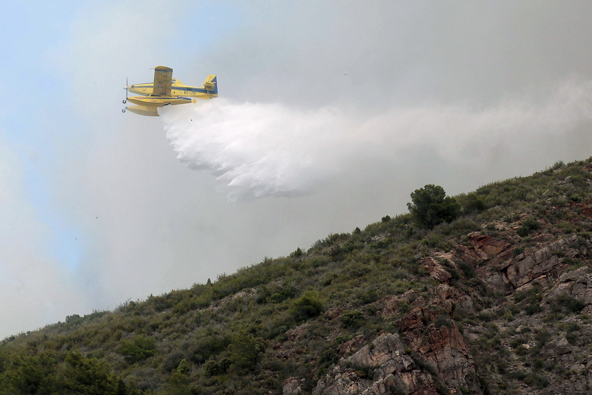 Extinguido el incendio de La Vall d»Uixó tras asolar 195 hectáreas, según el conseller de Justicia