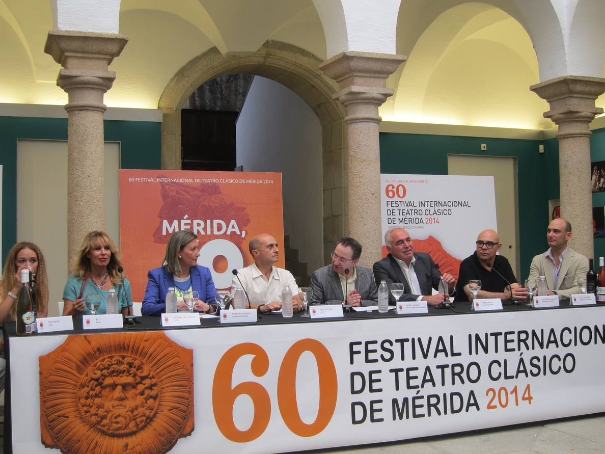 La comedia llega esta semana al Festival de Mérida con »Las Ranas», protagonizada por Pepe Viyuela y Miriam Díaz Aroca