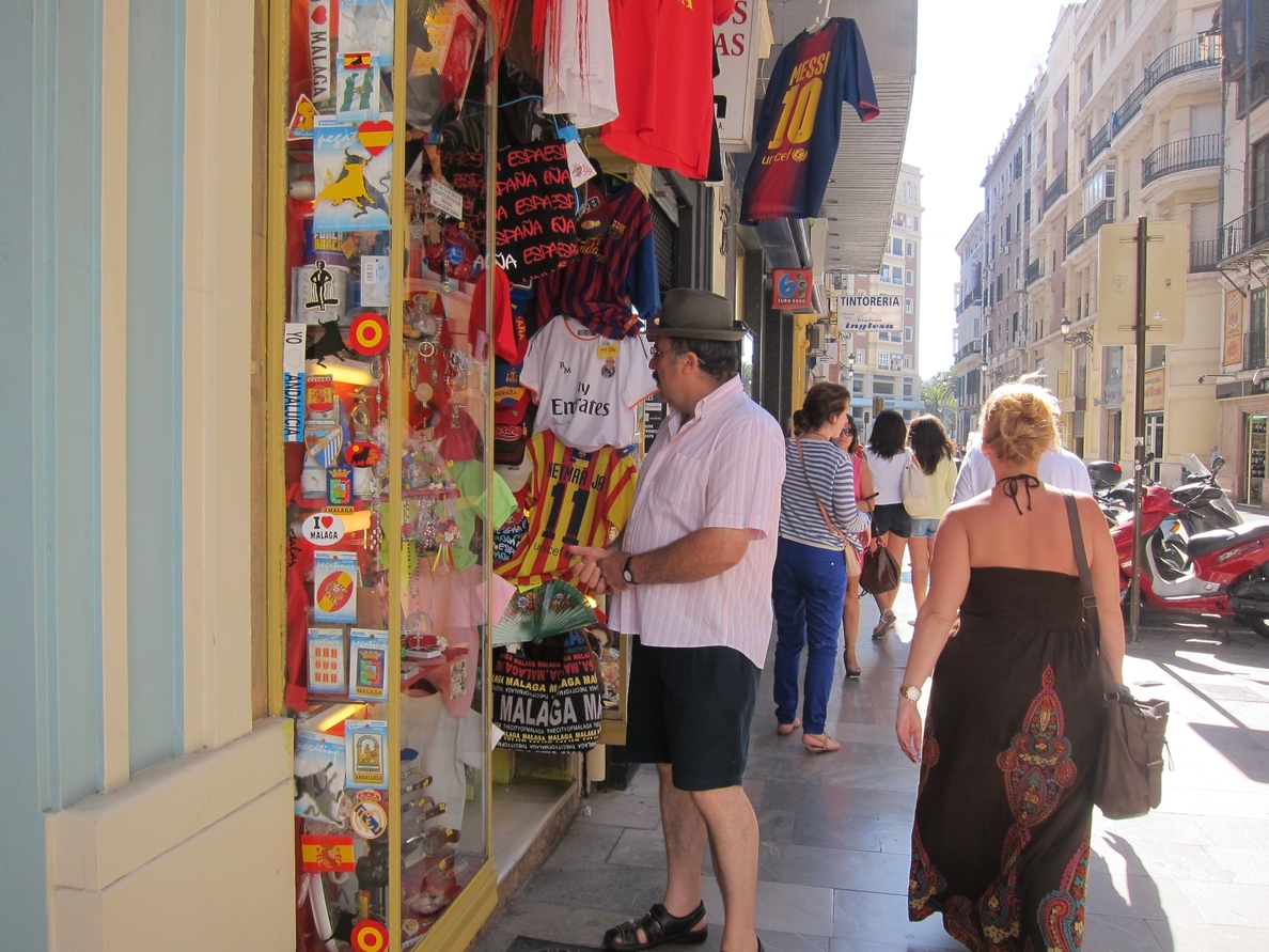 Un total de 117 comercios se adhieren a »Málaga Cruise Shops» para la apertura de tiendas en festivo