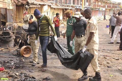 Al menos 80 muertos a causa de una explosión de dos bombas en Nigeria