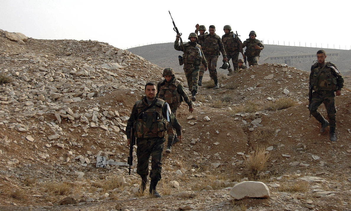 Soldados abandonan un cuartel del norte de Siria tras choques con yihadistas