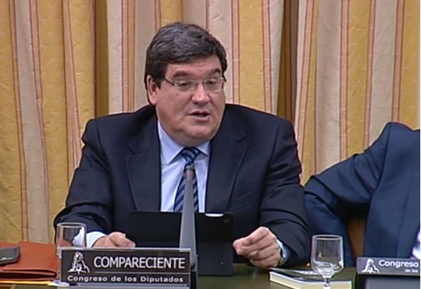 AIReF cree que Murcia y Valencia incumplirán el objetivo de déficit en 2014 y duda de Cataluña y Aragón