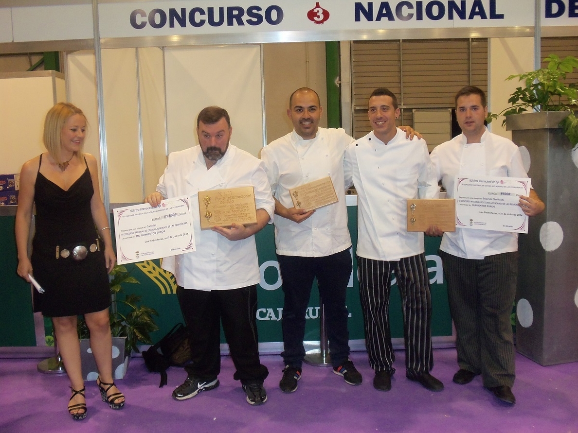 Óscar Rodríguez, ganador del VI Concurso Nacional de Cocina Ajo Morado de Las Pedroñeras