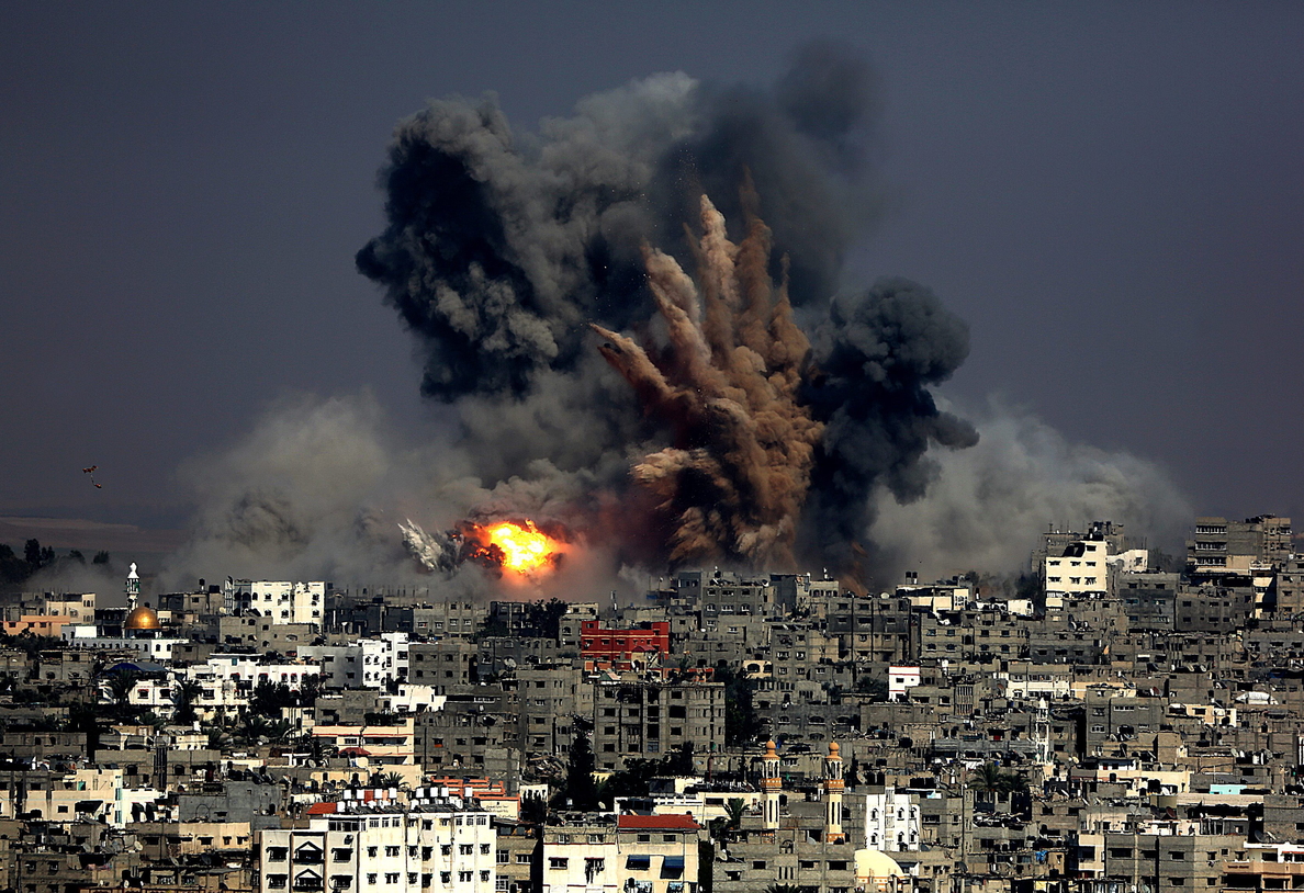 Mueren 20 civiles en Gaza por un ataque de Israel contra una escuela de la ONU