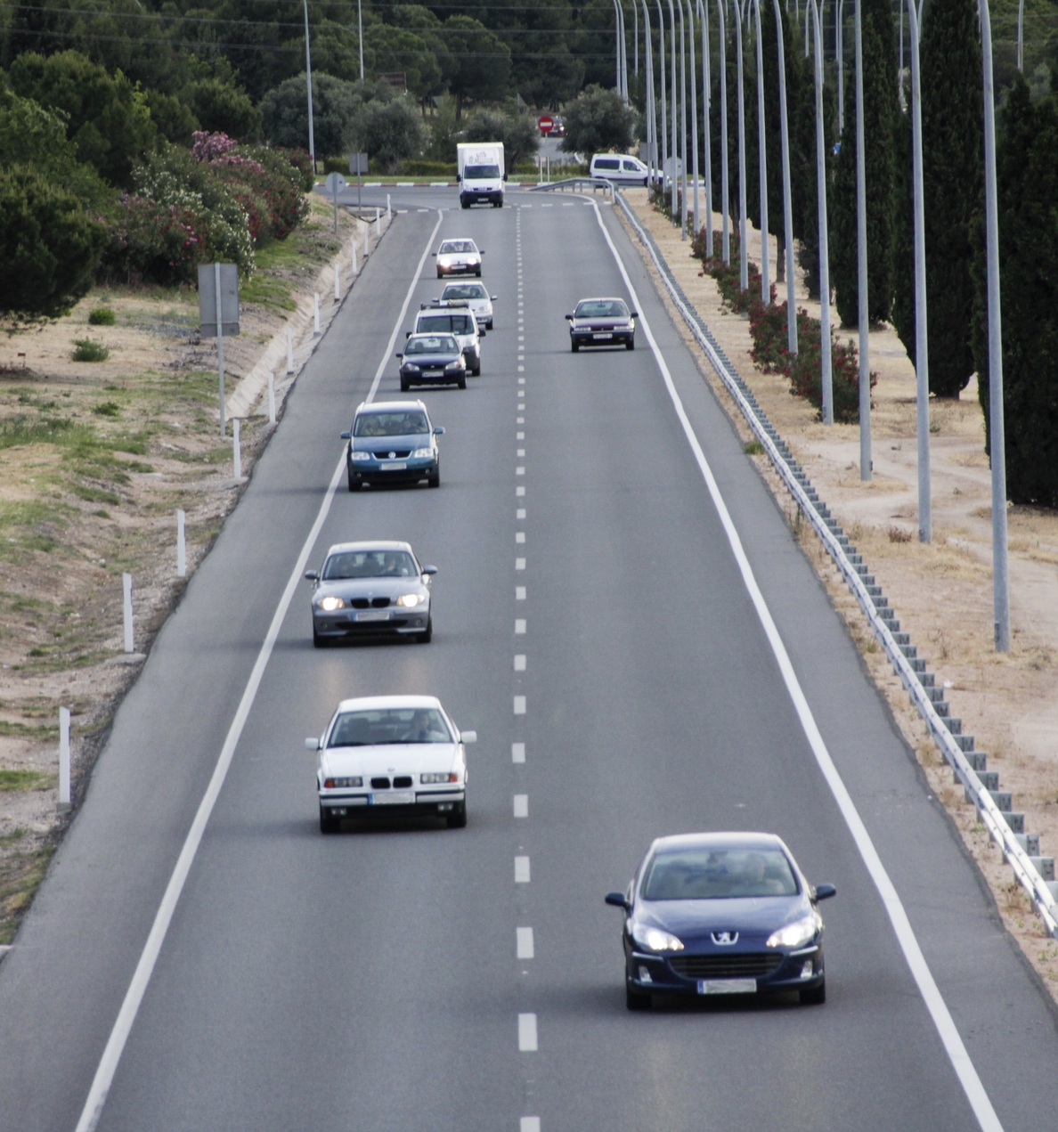 Los conductores españoles, tras los alemanes, los que más pierden los nervios al volante, según un estudio
