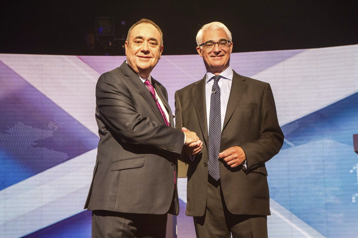 Alex Salmond pierde el debate con el «ministro escocés más aburrido»