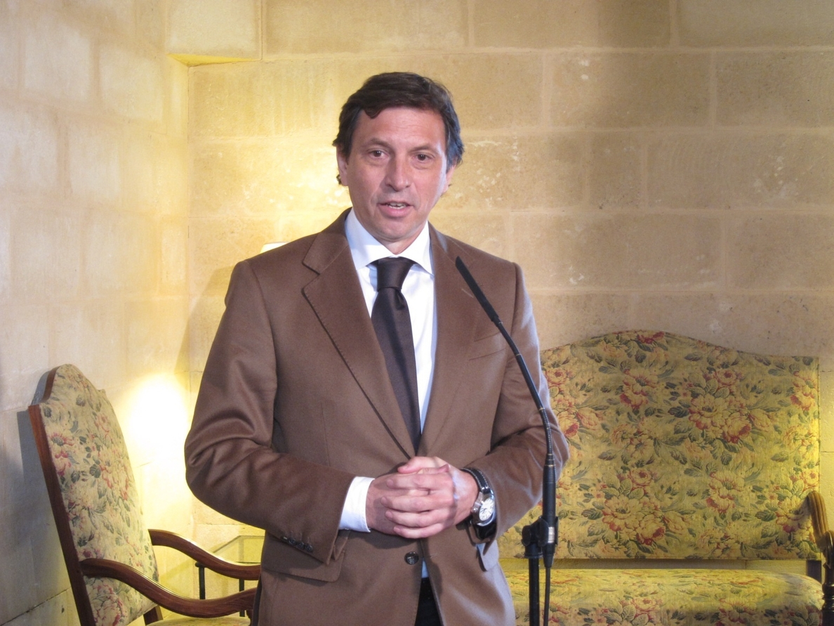 El alcalde de Palma destaca el «nuevo estilo» que el Rey Felipe VI ha dado a la Corona