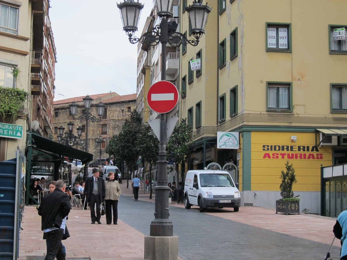 Hostelería de Asturias critica la nueva ordenanza de terrazas