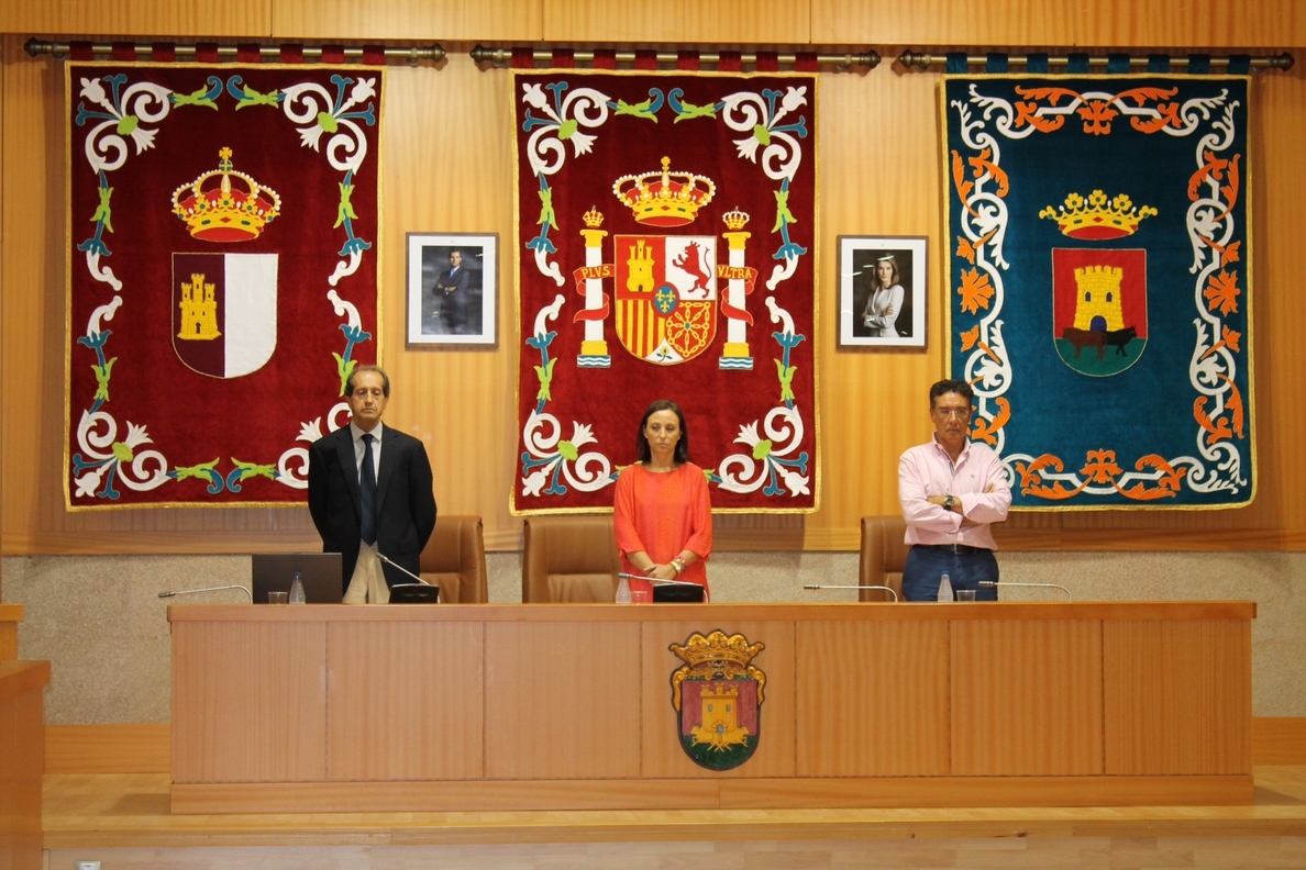 Pleno del Ayuntamiento Talavera toma conocimiento del fallecimiento de Lago y pide la credencial de la nueva concejala