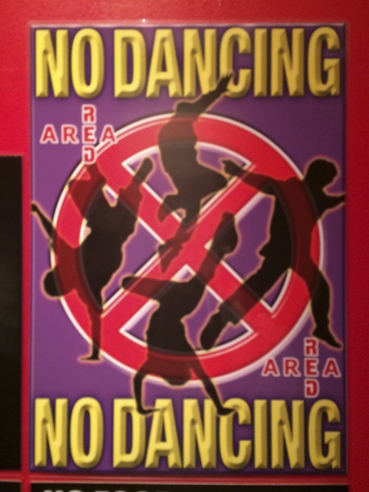Japón se moviliza contra el «prohibido bailar»