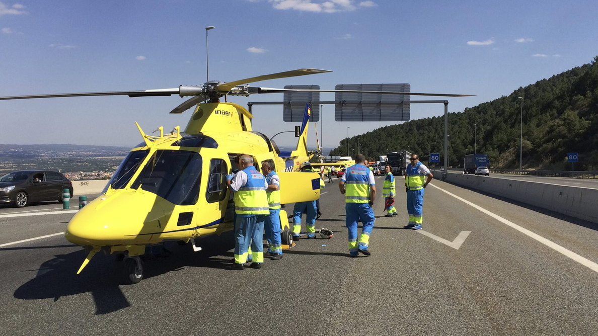 Mueren tres Guardias Civiles en un accidente de helicóptero en León