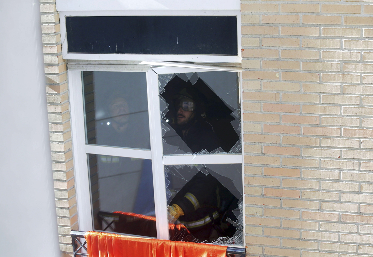 Una mujer herida de gravedad tras explotar una bombona de gas en Ponferrada