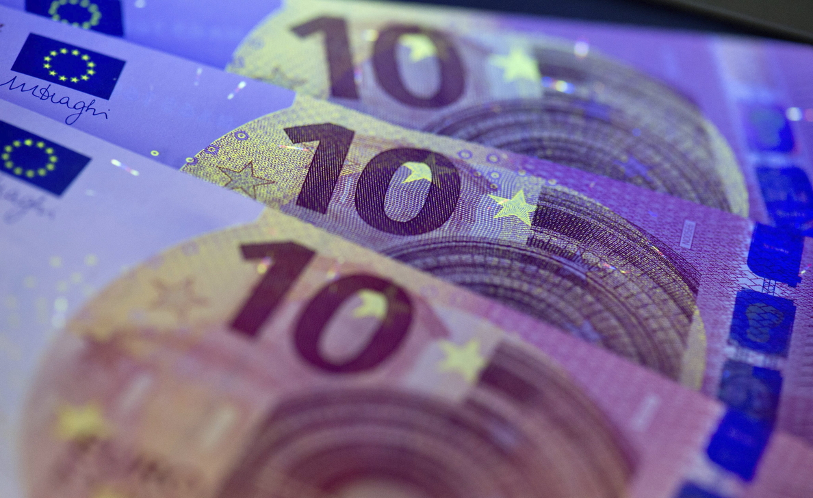 Aena se venderá en dos fases por no menos de 3.400 millones de euros