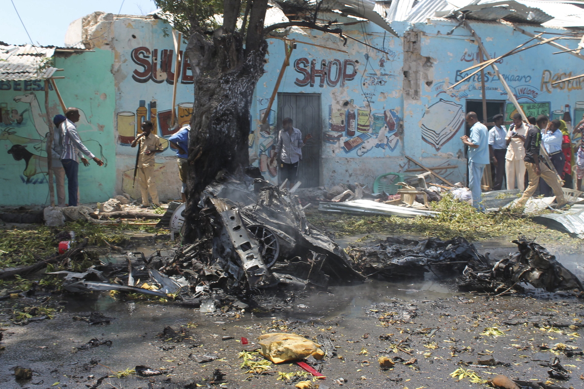 Doce muertos en ataque de Al Shabab al cuartel de Inteligencia en Mogadiscio