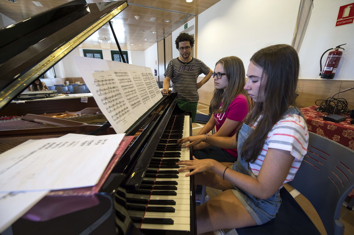 Jóvenes virtuosos del mundo ponen música a la Mezquita de Córdoba