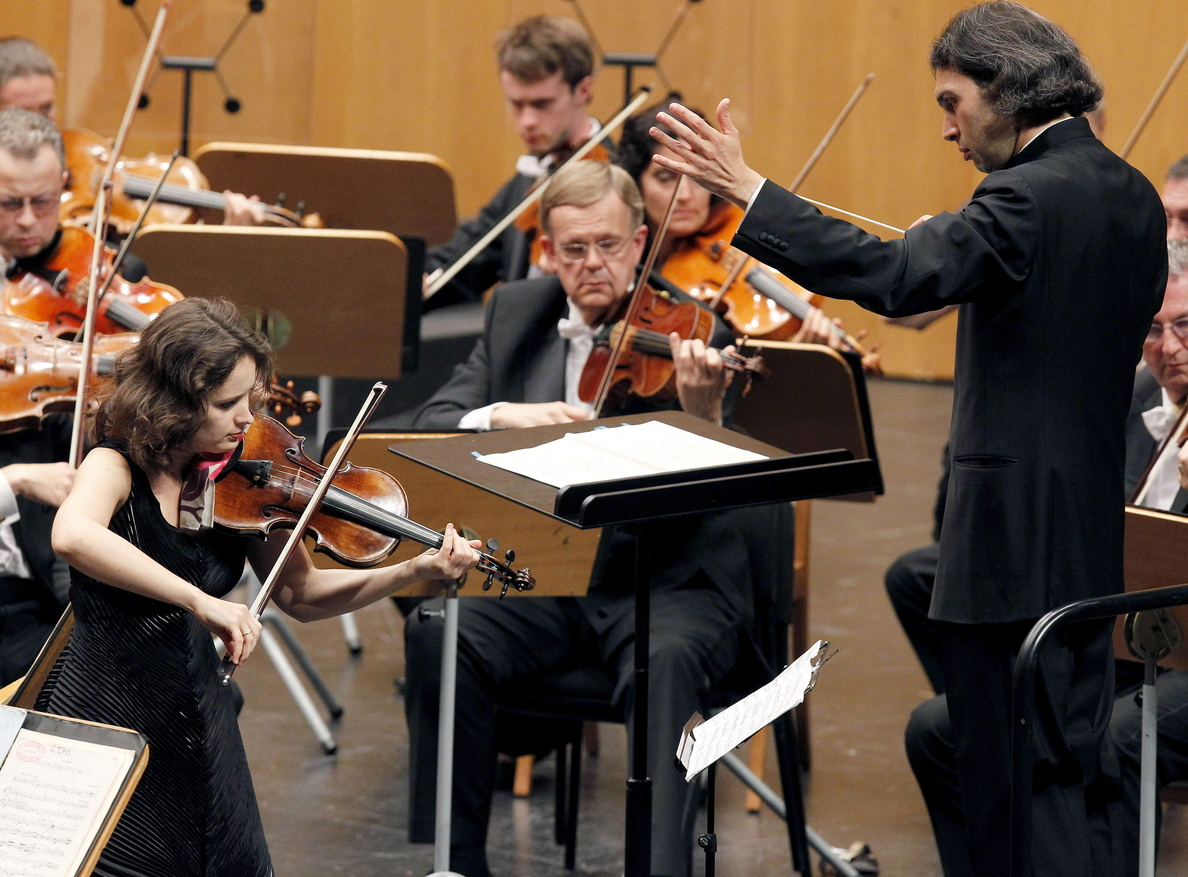 Jurowski y London Philharmonic arriesgan para una clausura «Heroica» del FIS