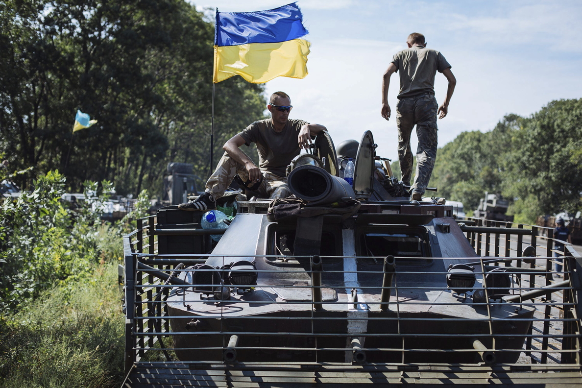 Lavrov dice que no habrá intervención militar rusa en Ucrania