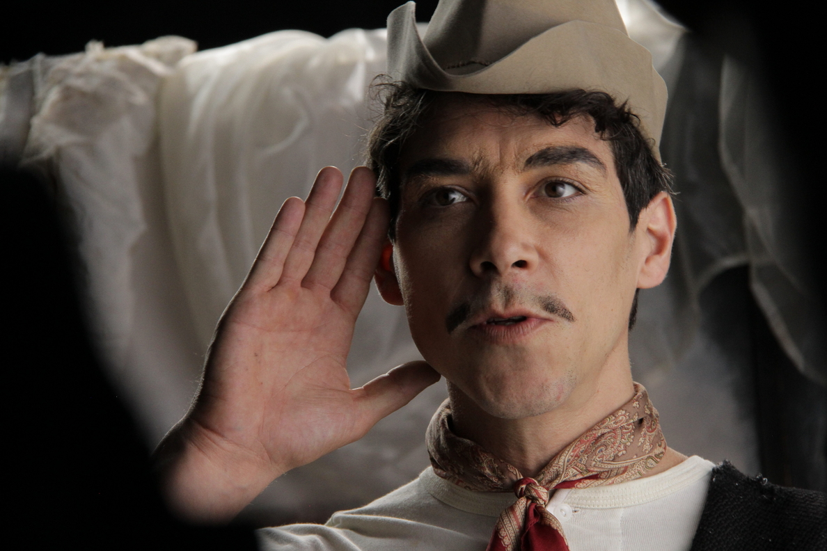 «Cantinflas» logra el mejor promedio de espectadores y salas en su estreno