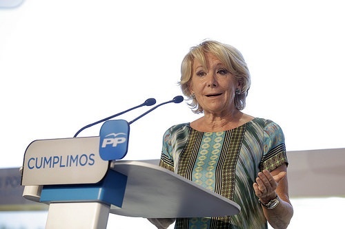Esperanza Aguirre ya ha comunicado a los suyos que quiere ser alcaldesa de Madrid