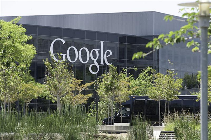 Algunos trabajadores de Google viven en el mismo campus en coches y furgonetas